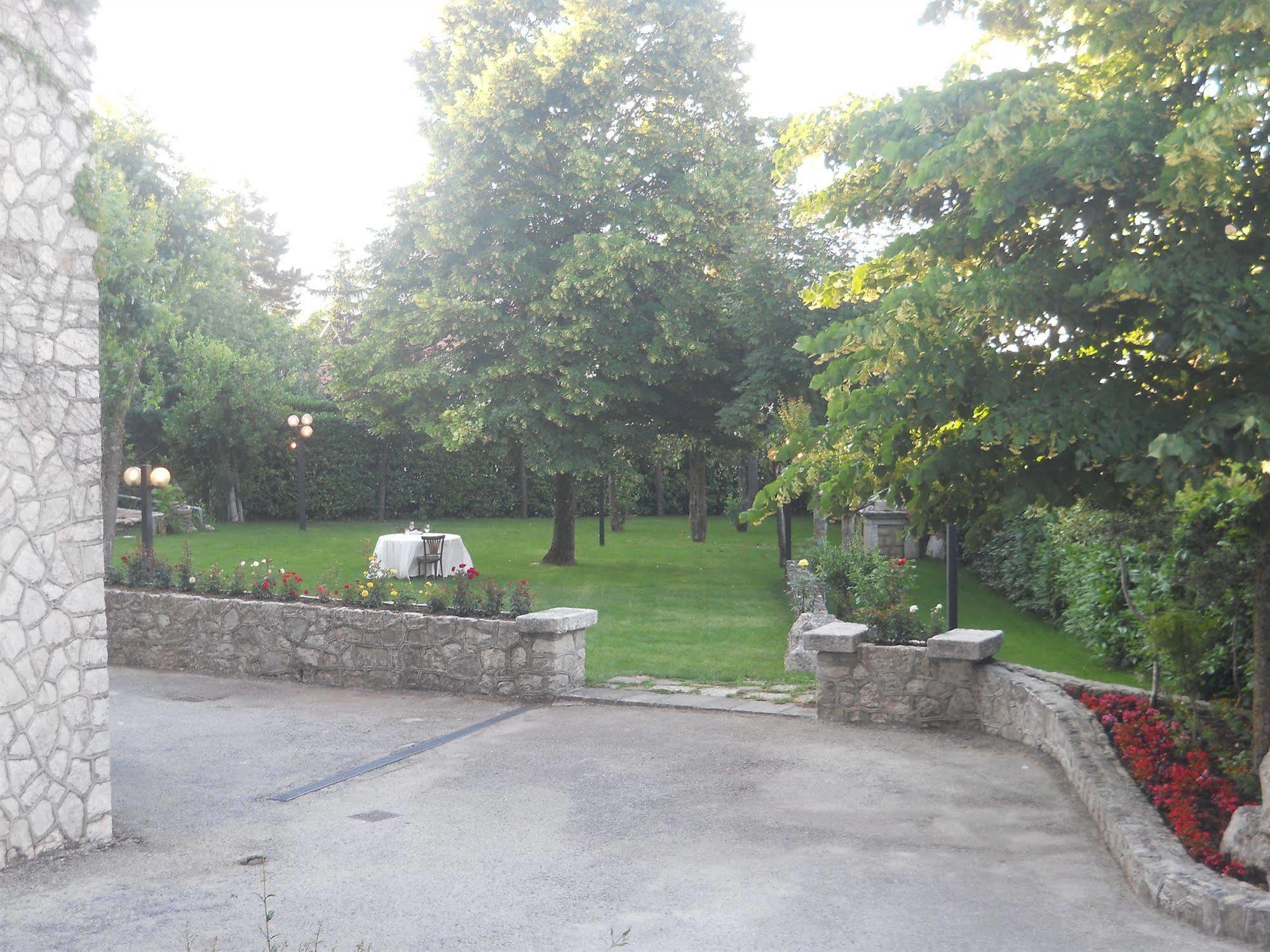 Hotel Colucci Nusco Exterior foto